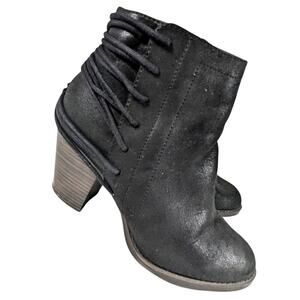 CANDIES! BLACK SUEDE MICROFIBER LACED BACK, INSIDE ZIPPER ANKLE BOOTS! SZ 8.5M
